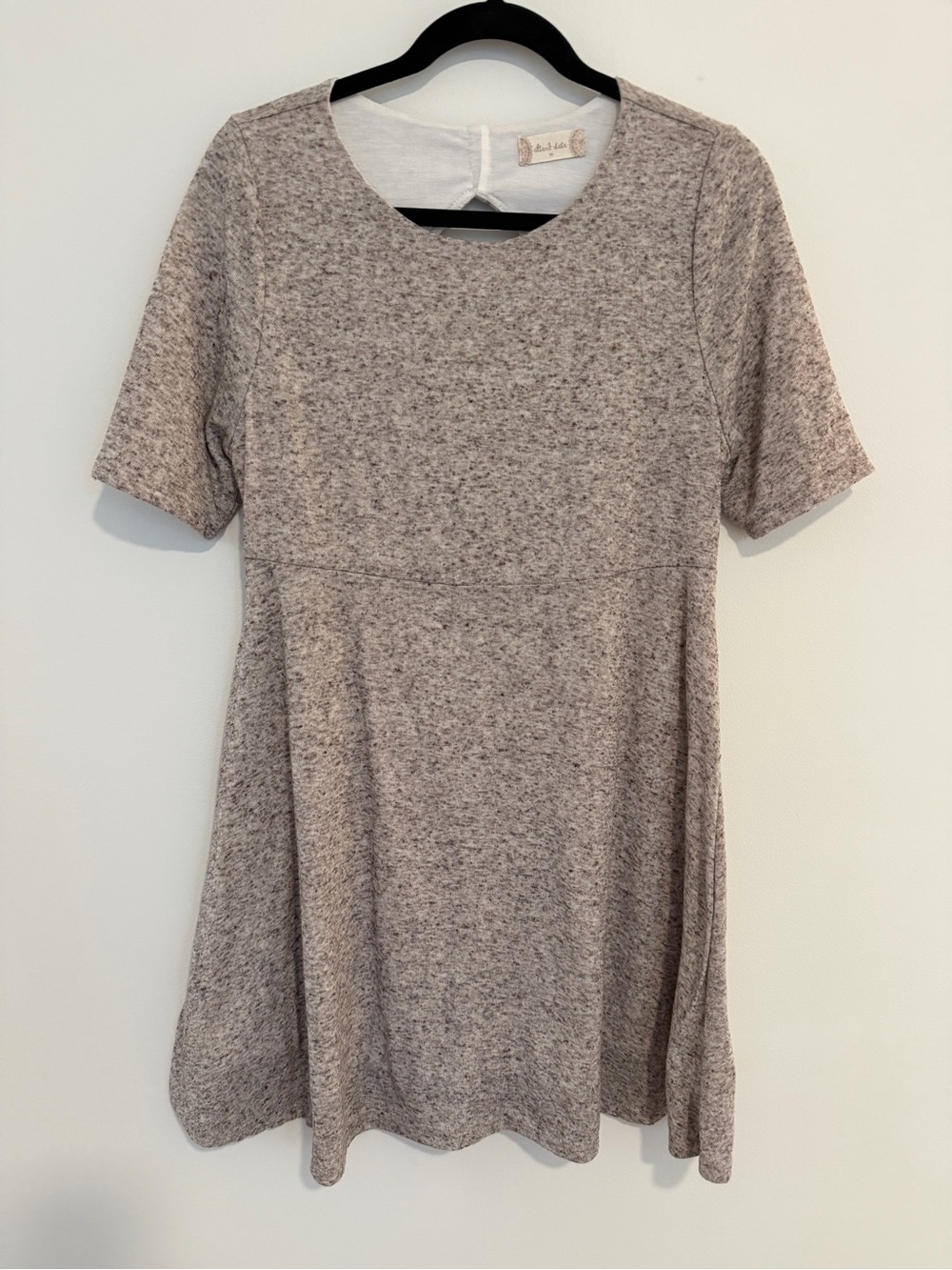 *EUC* Altar’d State Short Sleeve Swing Dress in Soft Heathered Taupe